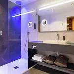 Hotell Auenhotel 4*