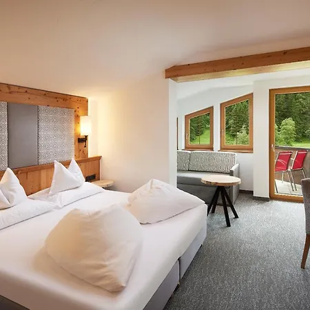 Auenhotel Szálloda