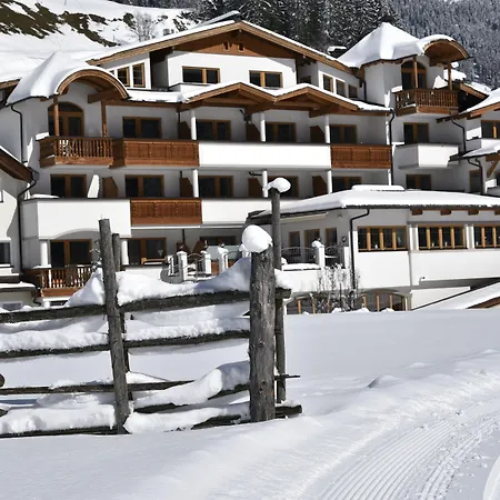 Ξενοδοχείο Auenhotel Tux