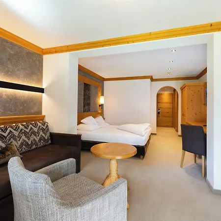 Auenhotel トゥクス
