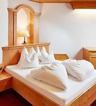 Auenhotel Szálloda