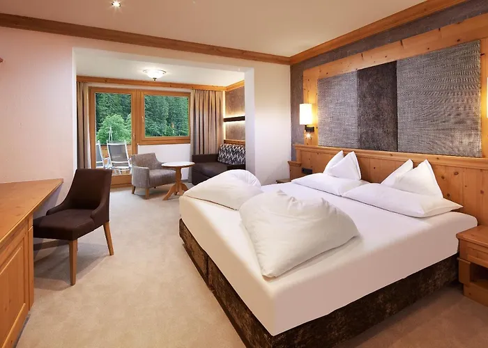 Hotell Auenhotel Tux