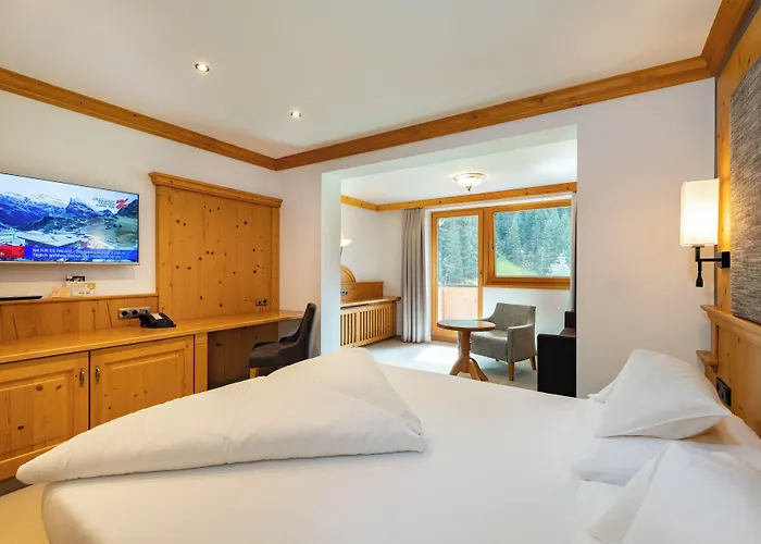 Hotell Auenhotel Tux