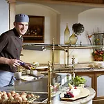 Hotell Auenhotel 4*