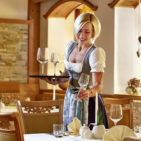 Ξενοδοχείο Auenhotel Tux