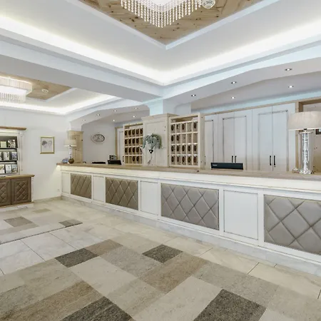 Hotell Auenhotel Tux